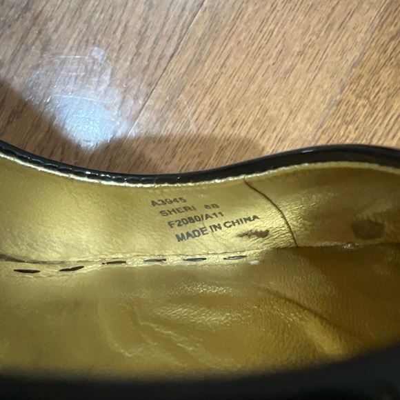 Coach Sheri Black Patent Leather Pumps Shoes Women Sz 8 Career Minimalist - Picture 8 of 12